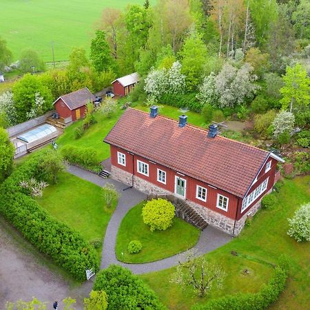 Lyrsta R B&B Lyrestad Luaran gambar